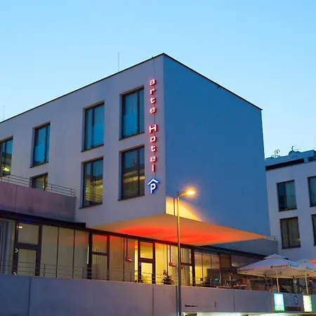 Arte Hotel 4*